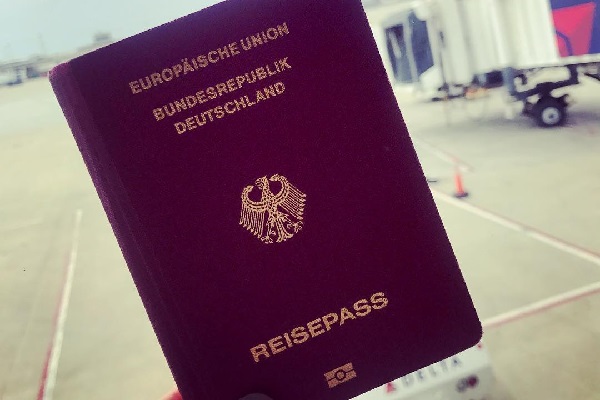 Deutscher Reisepass